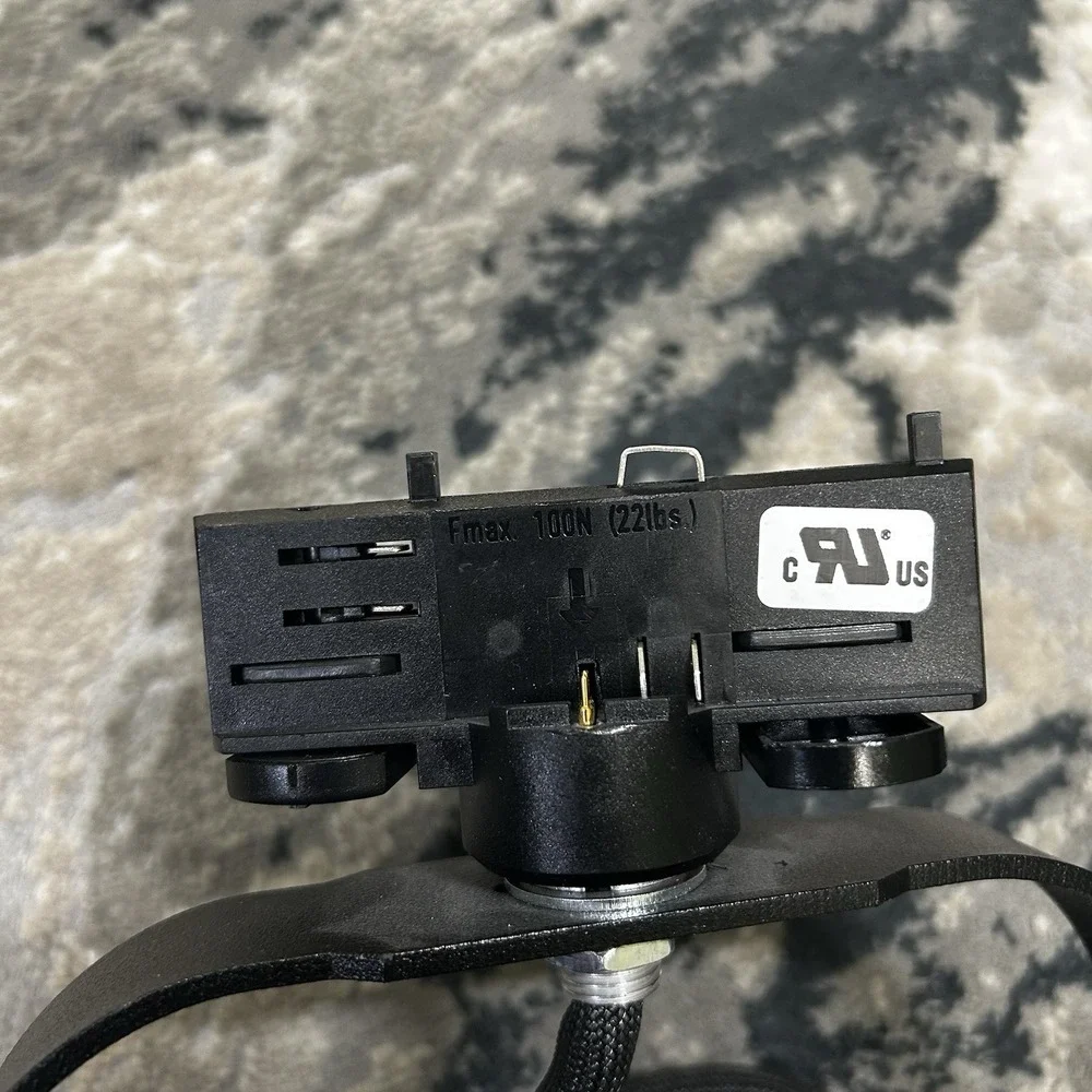 ETC Desire D22 Lustr LED Lighting Fixture‎ Black Stage Wash RGBW DMX Theatrical